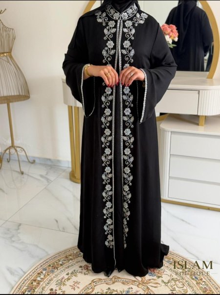 عباية جنى